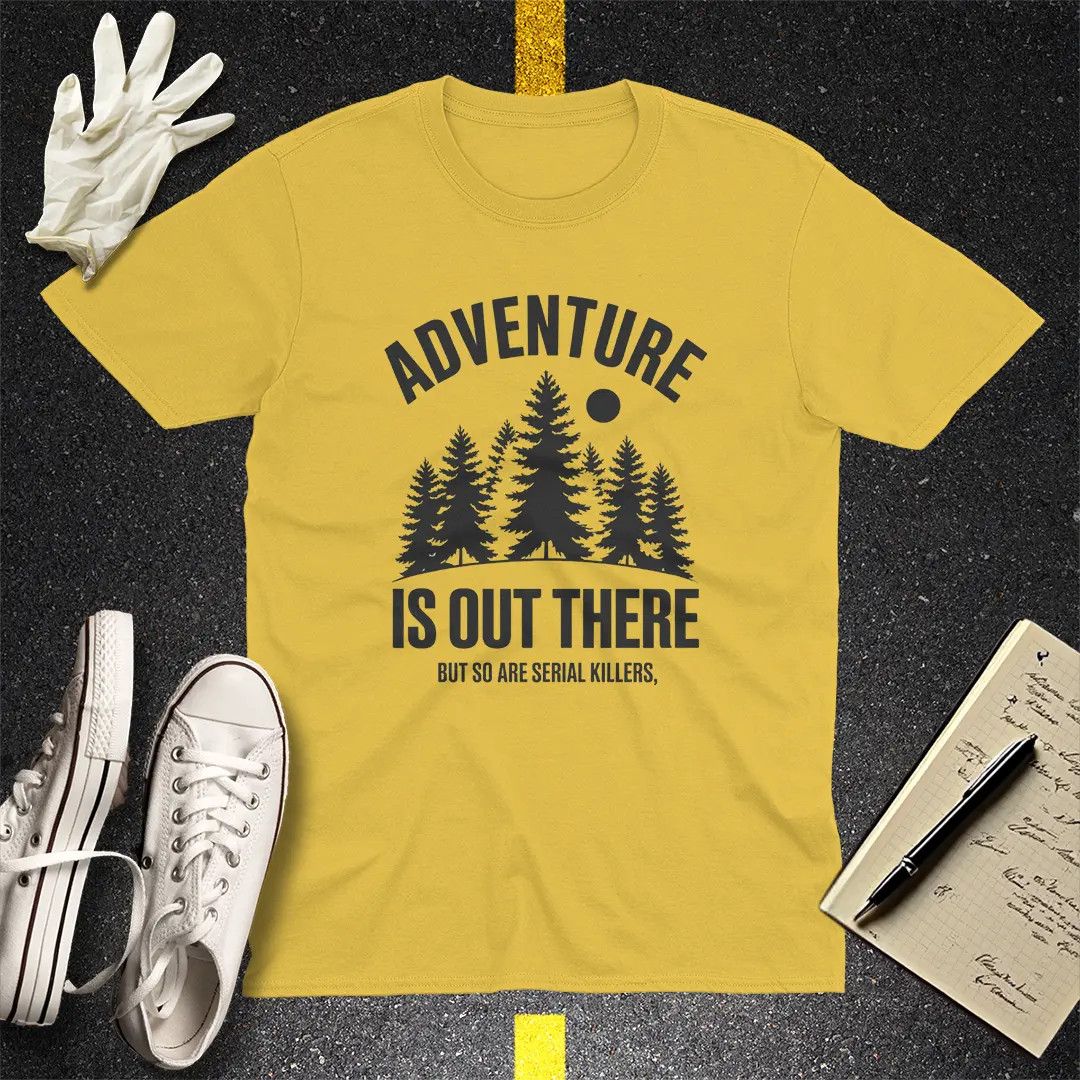 Adventure & Serial Killers T-Shirt - Daisy