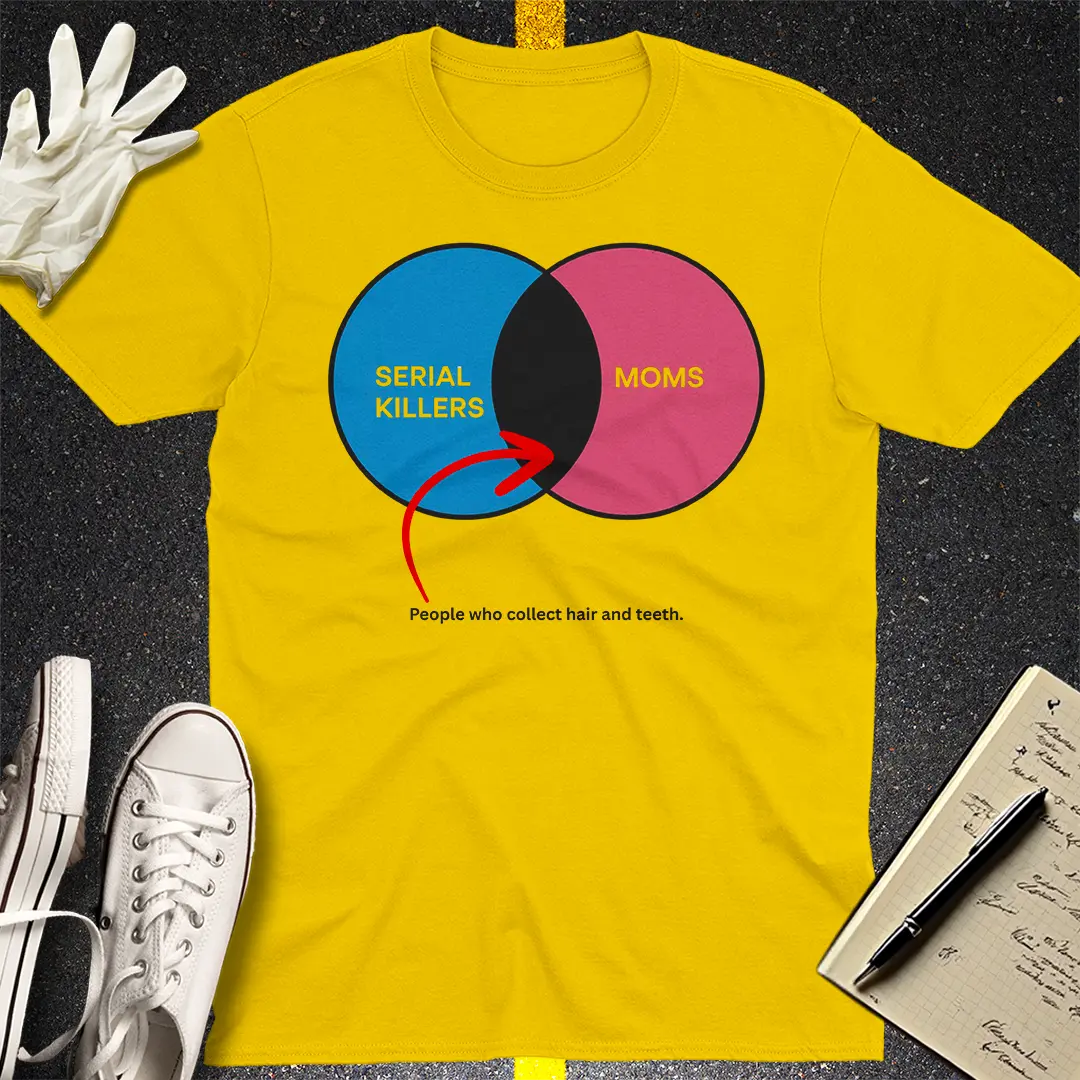 Crows Before Bros T-shirt - Daisy