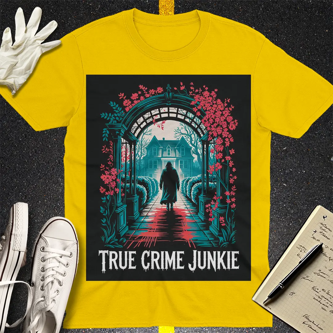 Crows Before Bros T-shirt - Daisy