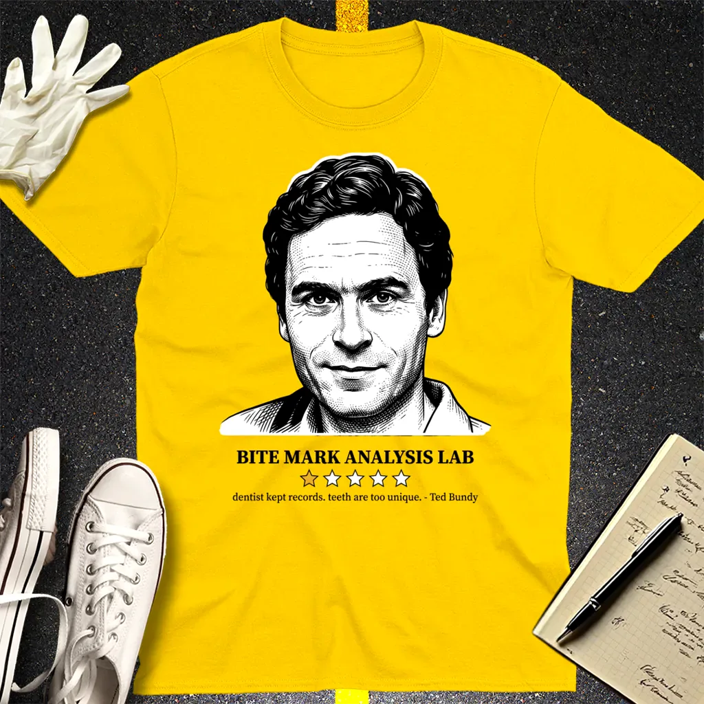 One-Star Bite Mark Lab Review T-Shirt - Daisy