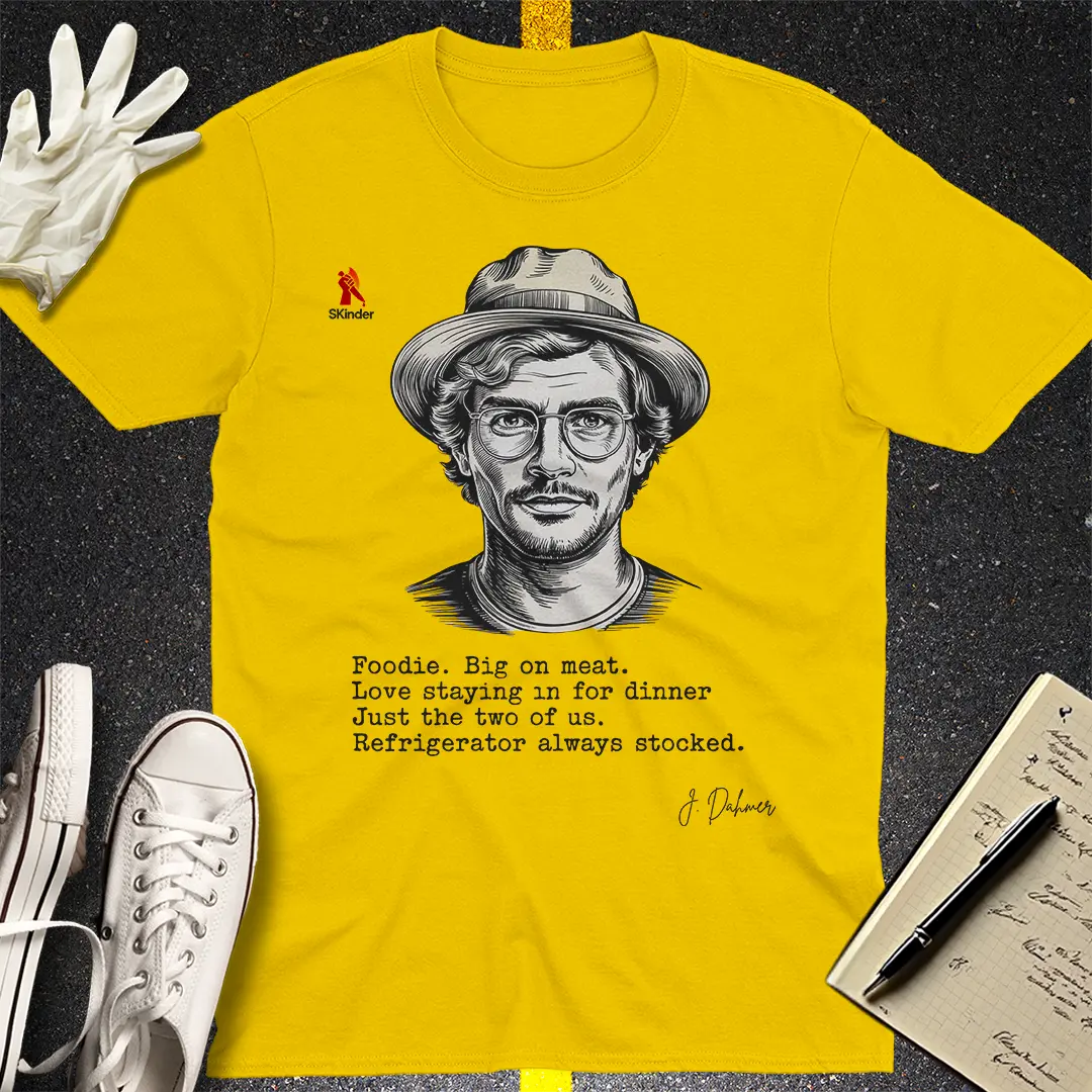Crows Before Bros T-shirt - Daisy