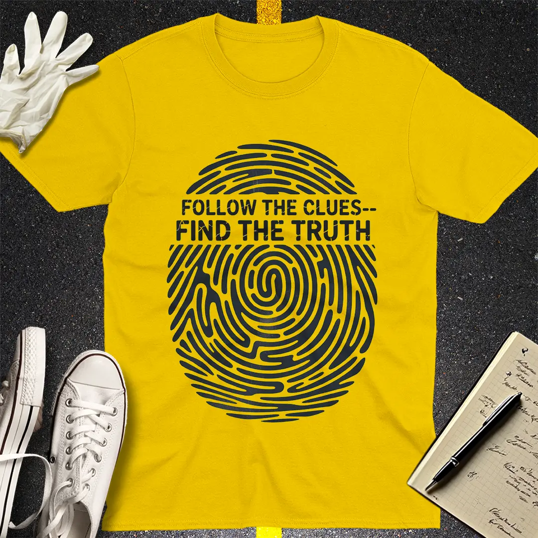 Crows Before Bros T-shirt - Daisy