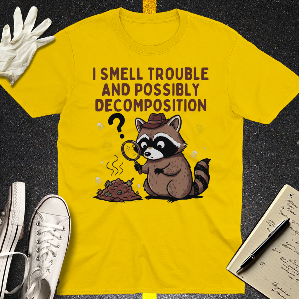 Detective Raccoon T-Shirt - Daisy