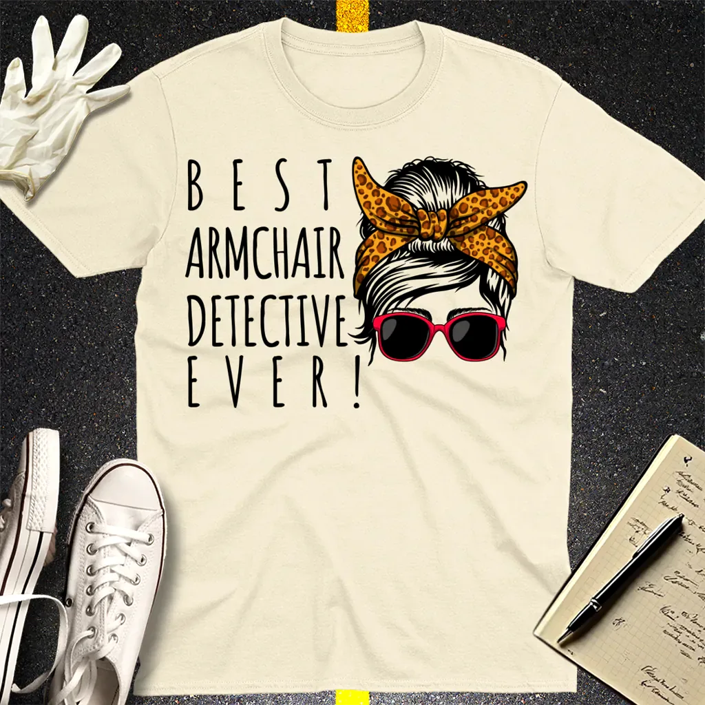 Messy Bun Detective T-Shirt - Natural