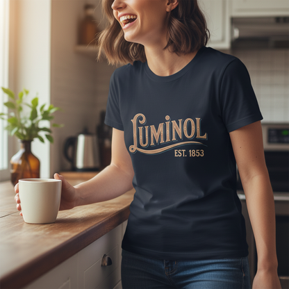 Luminol Vintage Label T-Shirt_use