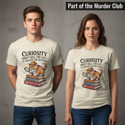 Curious Detective Cat T-Shirt_stoic