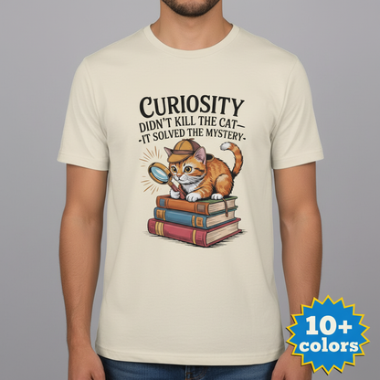 Curious Detective Cat T-Shirt_badge
