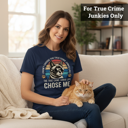 True Crime Cat Vibes T-Shirt_pet_companion