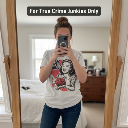 Stay Curious Retro Brain T-Shirt_mirror_selfie