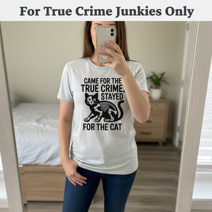 True Crime Cat Lover T-Shirt_mirror_selfie