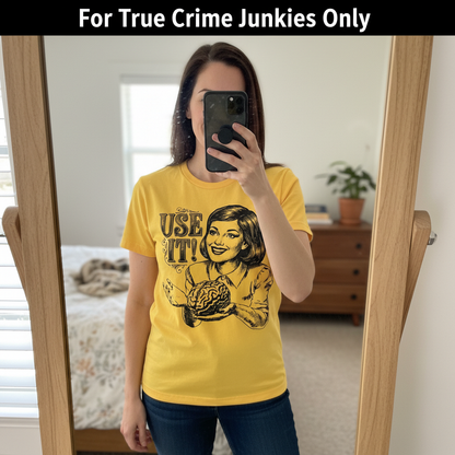 Use It T-Shirt_mirror_selfie