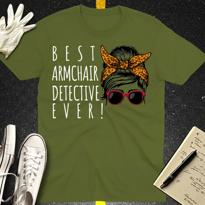 Messy Bun Detective T-Shirt_extreme_za
