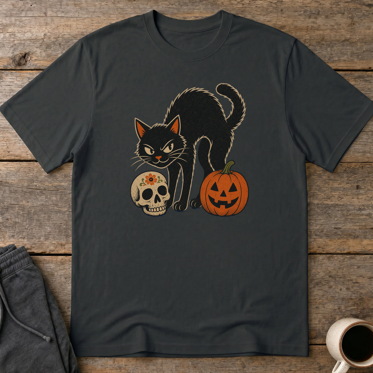 Vintage Spooky Cat T-Shirt — Black