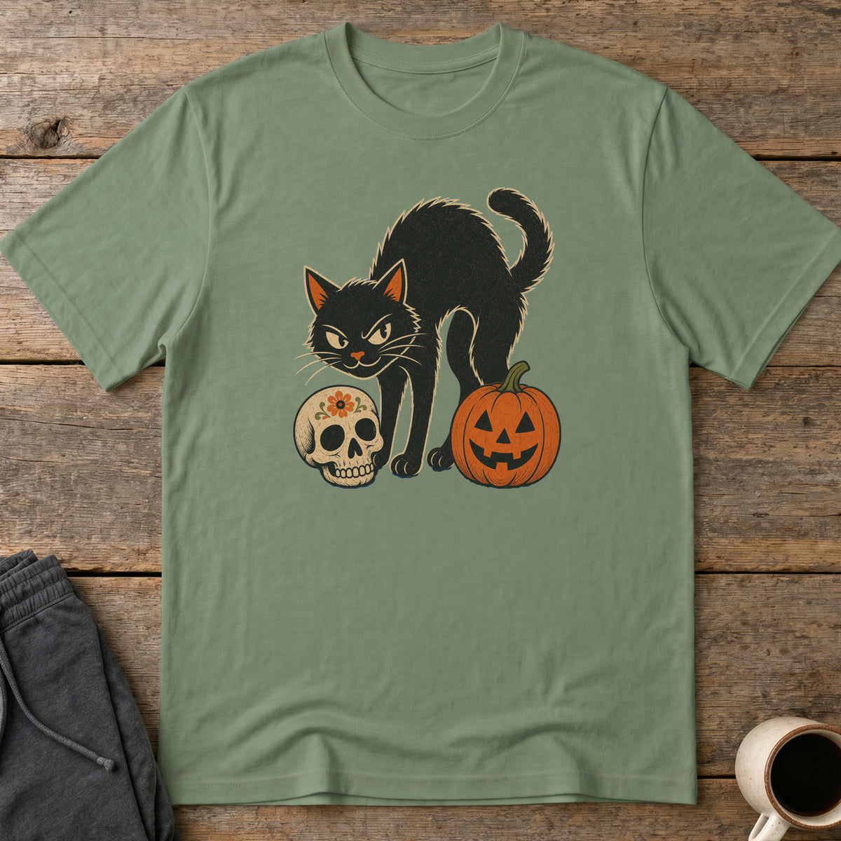 Vintage Spooky Cat T-Shirt — Military Green