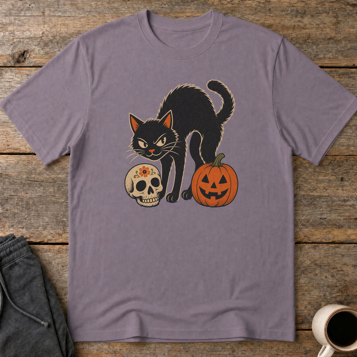 Vintage Spooky Cat T-Shirt — Paragon